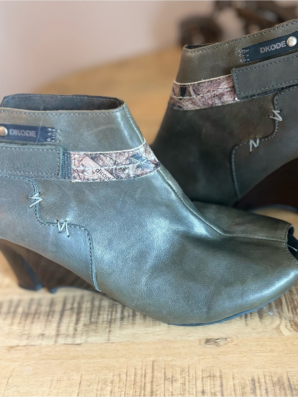 DKODE Portugal Artisan Olive Grey Leather Slingback Wedge Shoes Sz 41 Rare Boho
